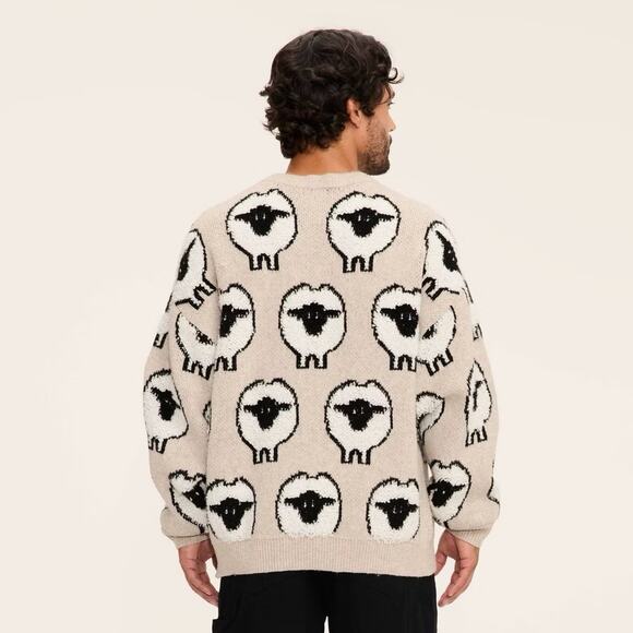 Woolrich x Target Adult Sheep Print Sweater Mens Womens Medium SOLD OUT - Picture 4 of 9
